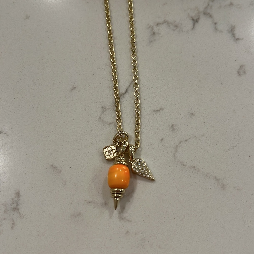 Kendra Scott Necklace